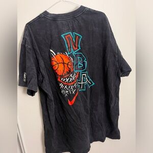 Vintage Nike NBA Basketball Logo T-Shirt - Loose Fit